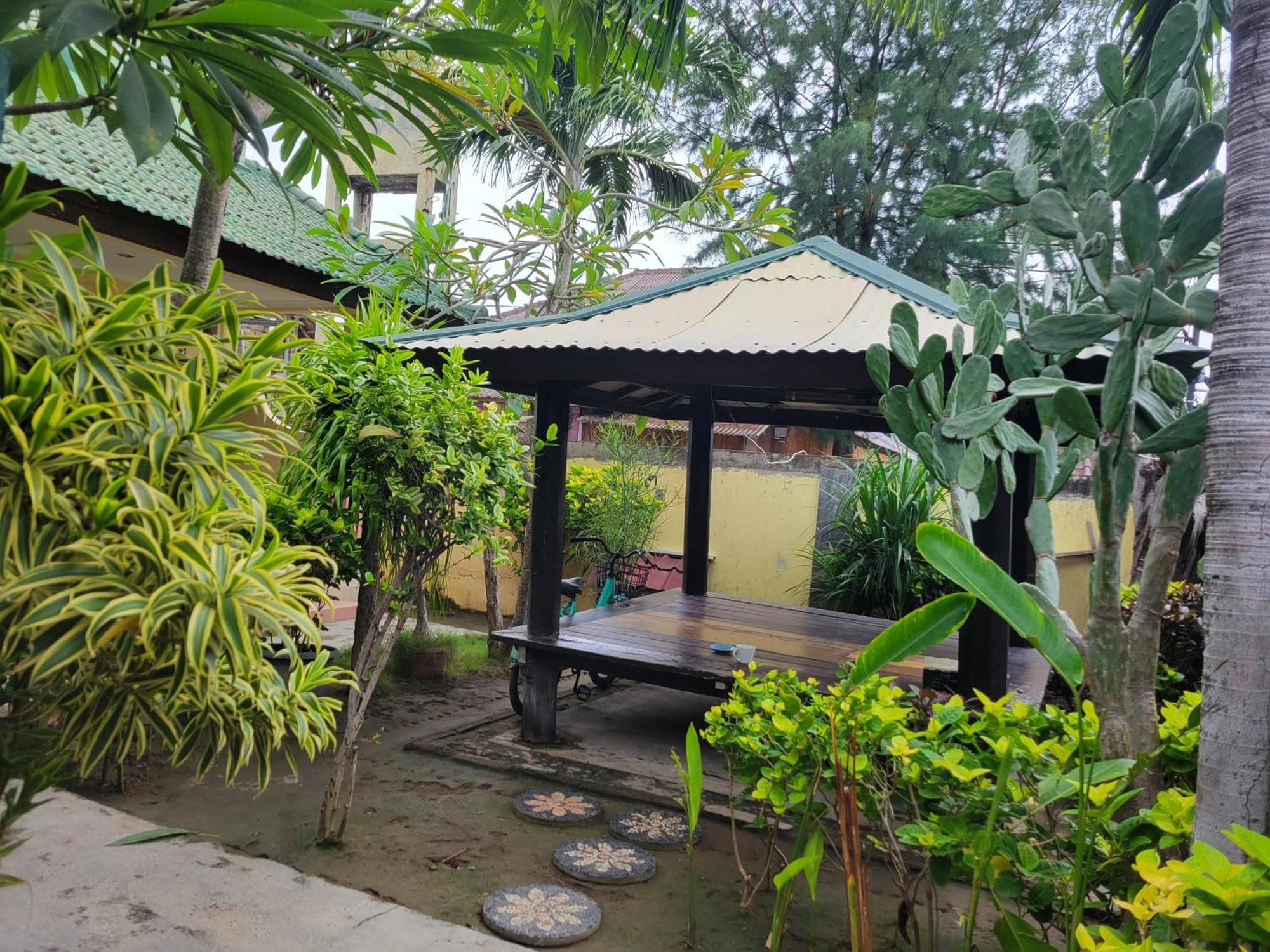 Koi Gili Guest House Gili Trawangan Esterno foto