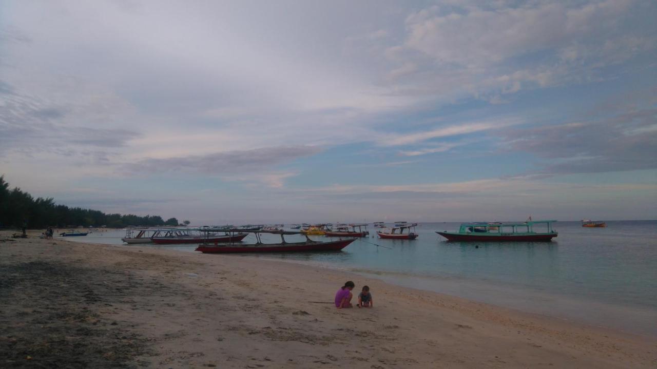 Koi Gili Guest House Gili Trawangan Esterno foto