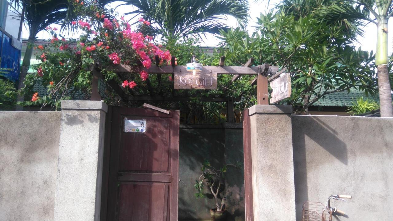 Koi Gili Guest House Gili Trawangan Esterno foto